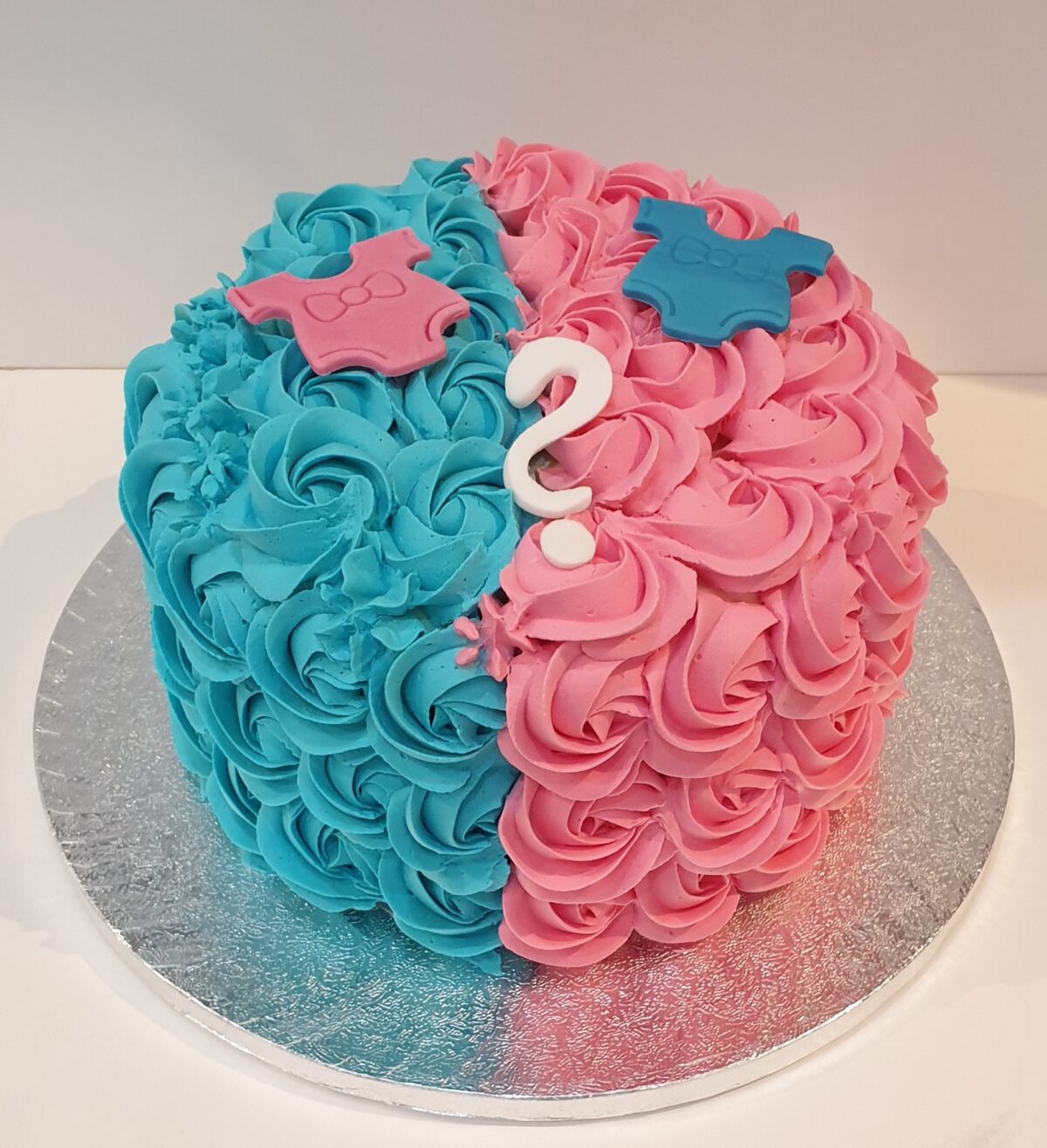 Gender Reveal Fresh Cream Baby Shower Cake CB-RC013