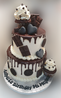 2 Tier Oreo & Chocolates Fresh Cream Cake CB-RC144