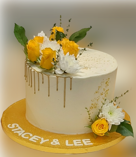 Yellow And White Fresh Flowers Buttercream Cake CB-NC610