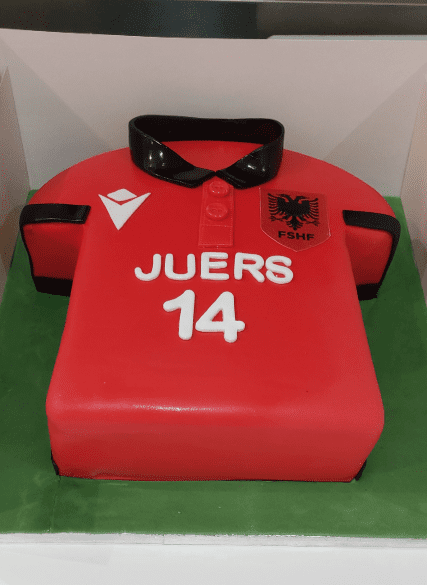 Football Club T-shirt Cake CB-NC650
