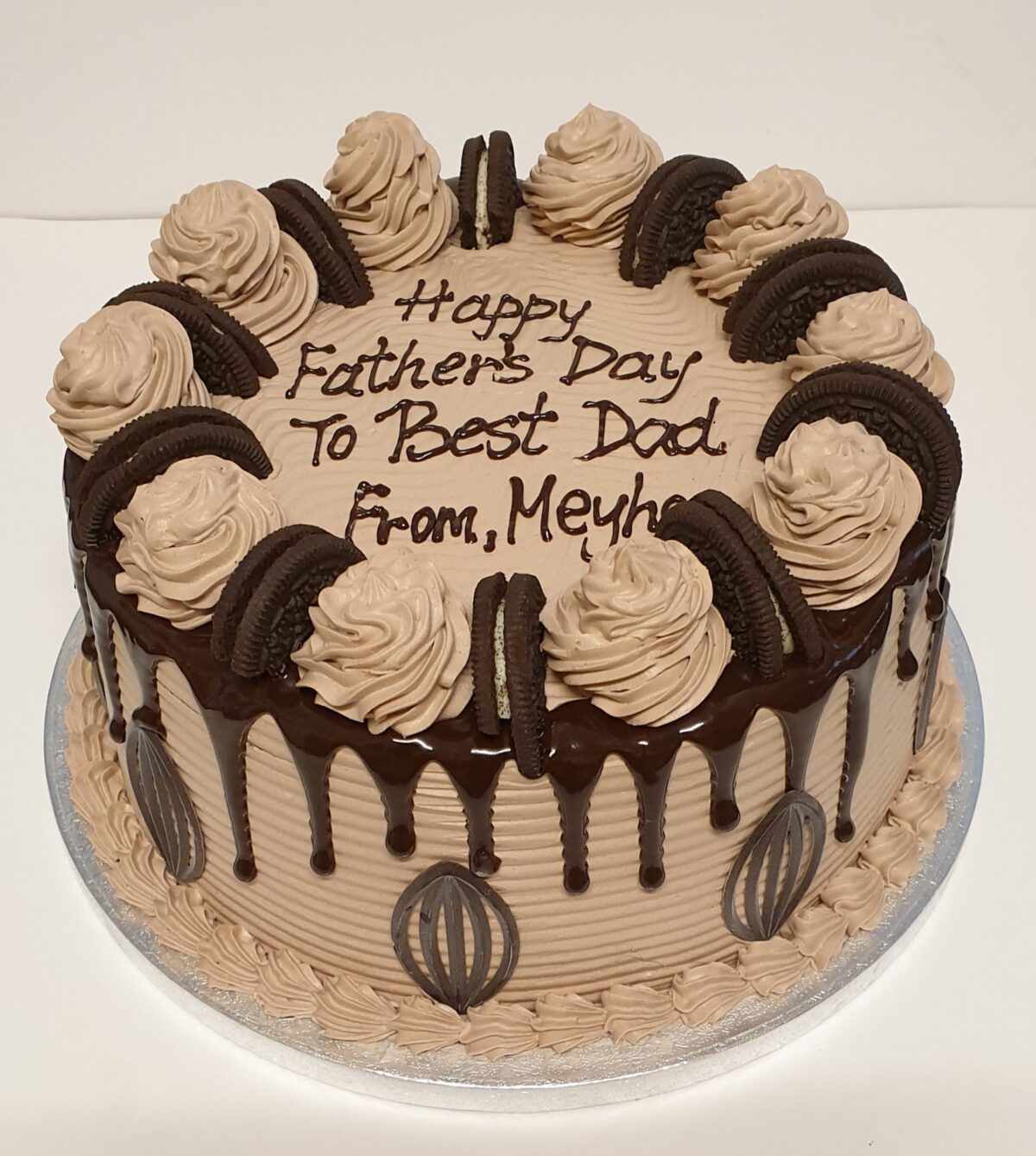 Oreo Fresh Cream Birthday Cake CB-RC020