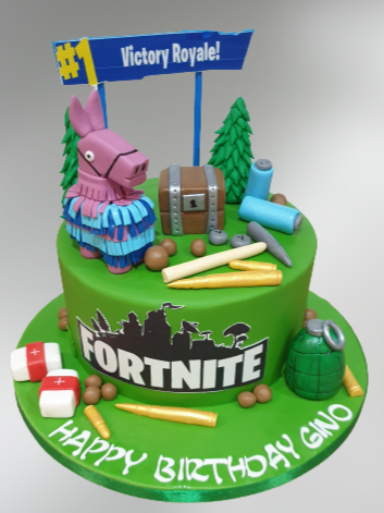 Fortnite - Decorated Cake by Shanita - CakesDecor